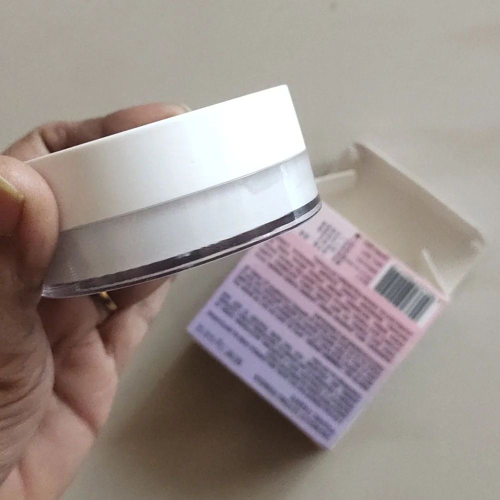 setting powder - Picture 3 of 4